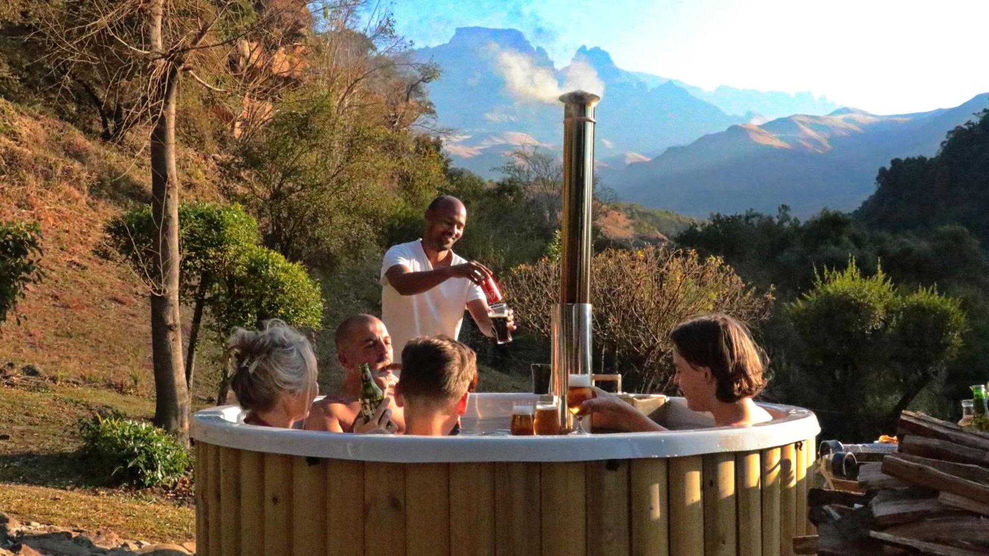 Kukummi Lodge - Formerly Mackaya Bella Country Lodge Champagne Valley Экстерьер фото