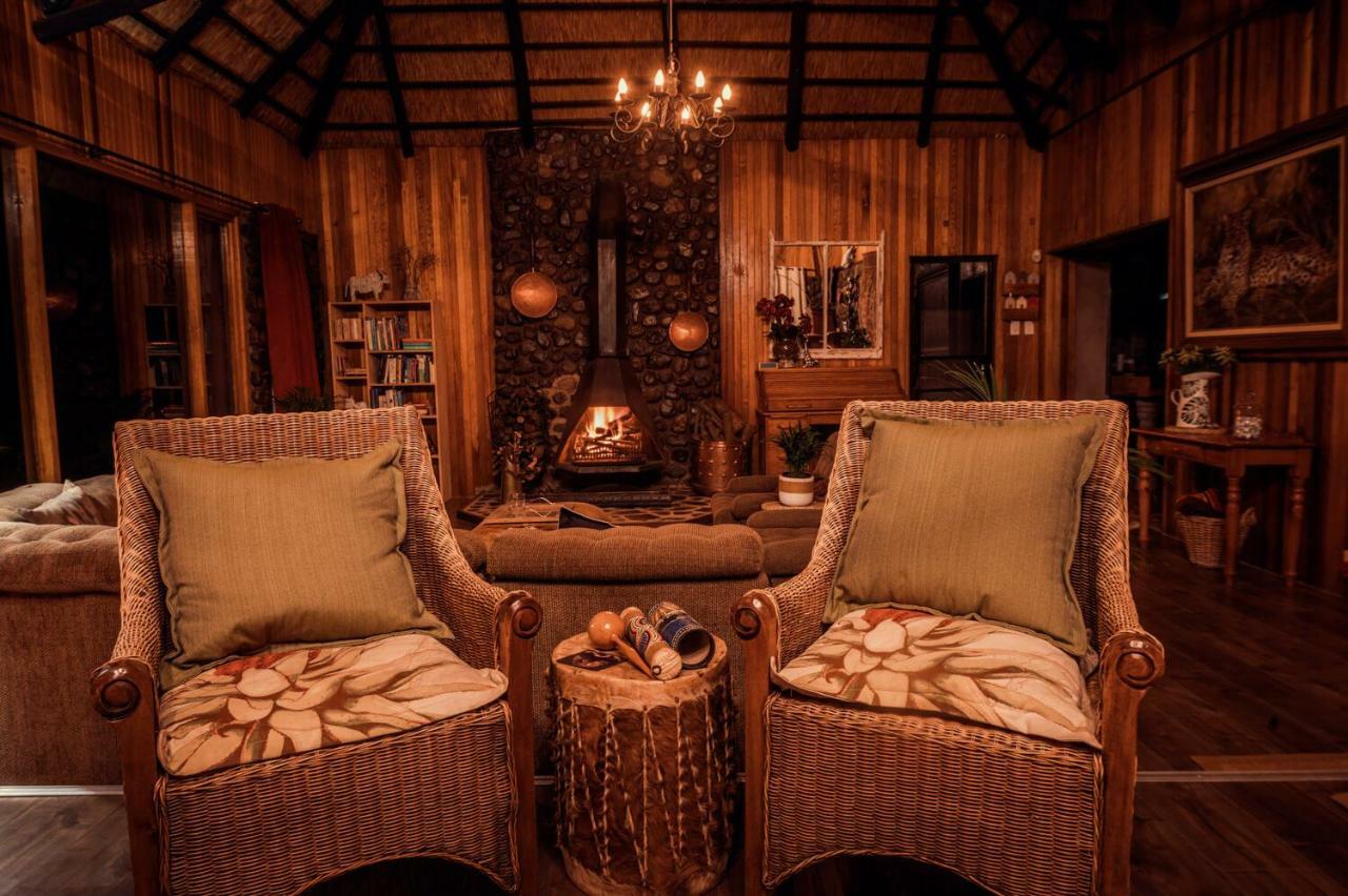 Kukummi Lodge - Formerly Mackaya Bella Country Lodge Champagne Valley Экстерьер фото